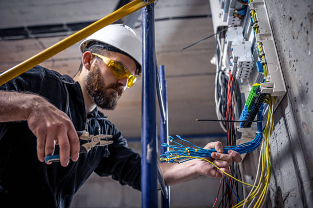 Best Ceiling Fan Installation Electrician  in Gra Forks, ND
