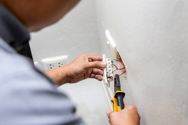 Best Electrical Installation Contractor  in Gra Forks, ND